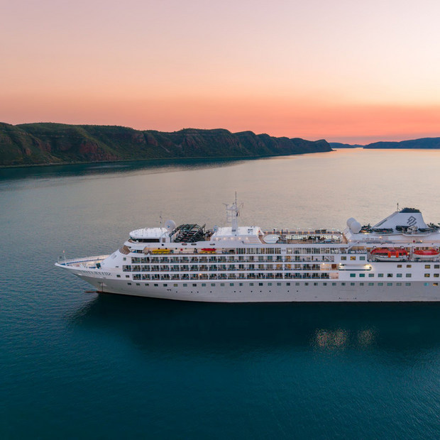 Silver Cloud, Copyright © Silversea