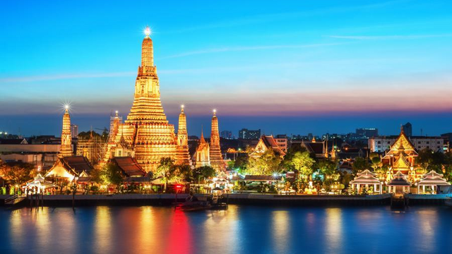 Goldener Tempel in Bangkok, Thailand Rundreisen