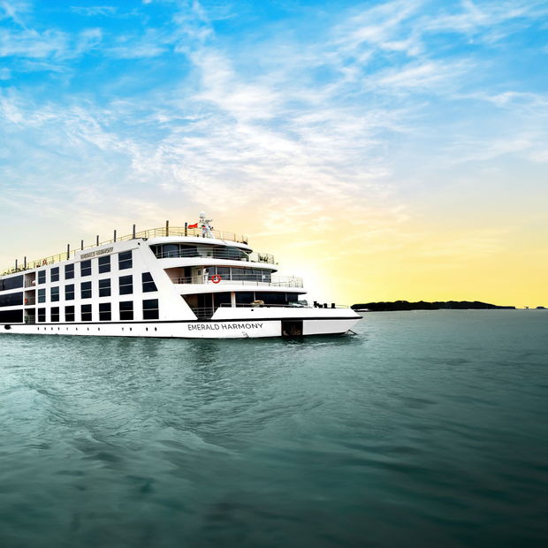 Emerald Harmony, Copyright © Emerald Cruises